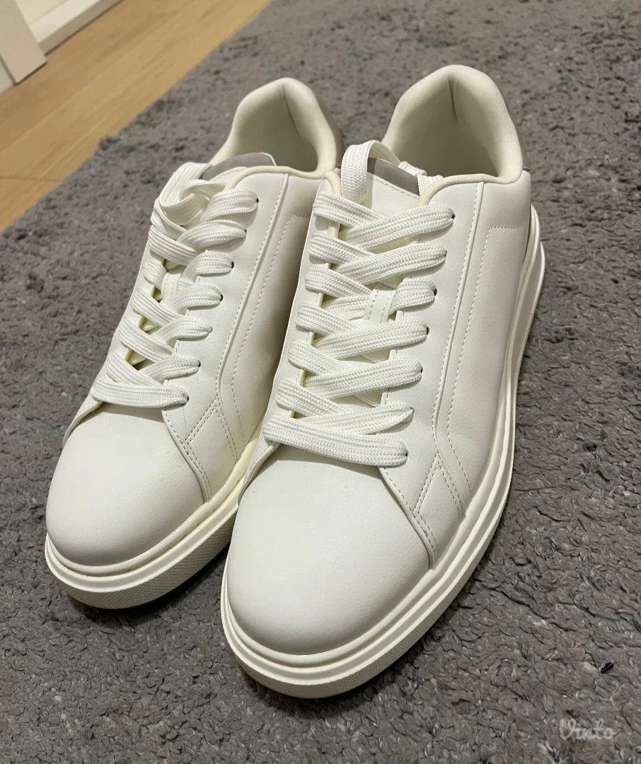 Zara muške sportske patike sa debelim đonom