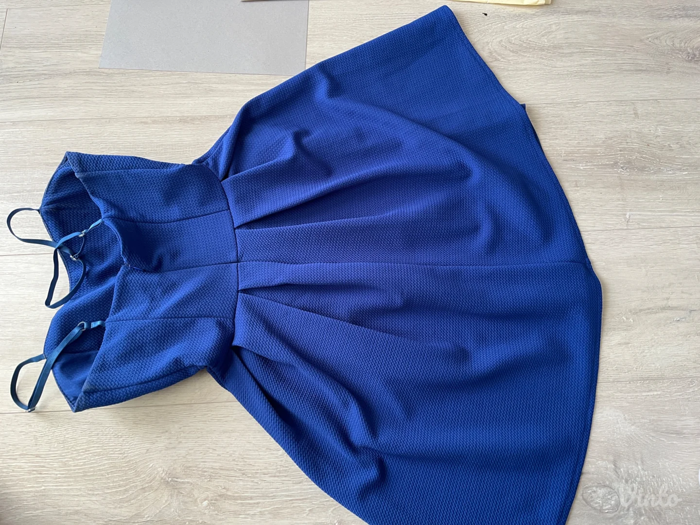 Ženska plava haljina