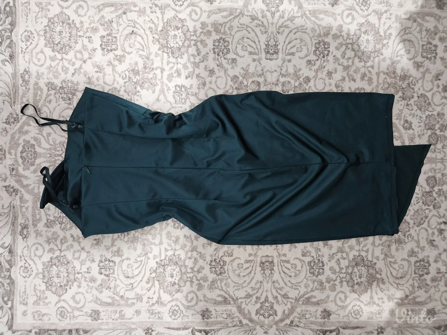 Haljina, dvaput nošena