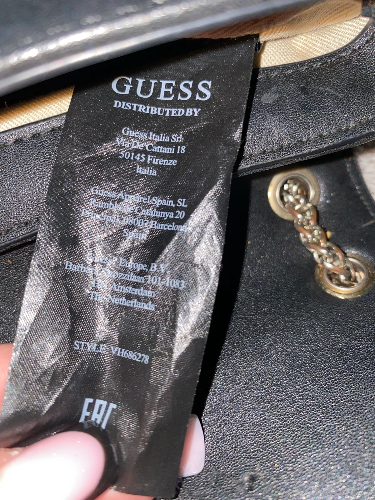 Guess torbica