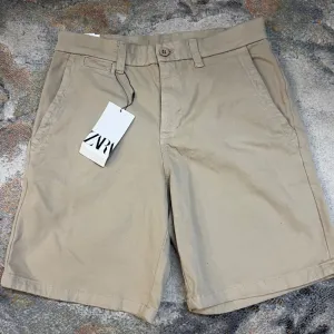 Nove muske Zara bermude