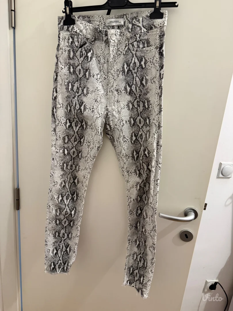 Zara pantalone