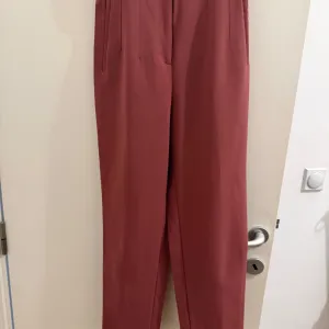 Zara pantalone