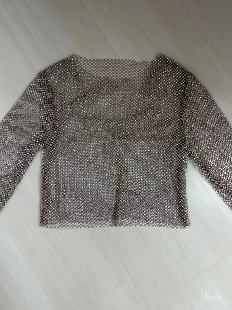 Stradivarius šljokičavi top