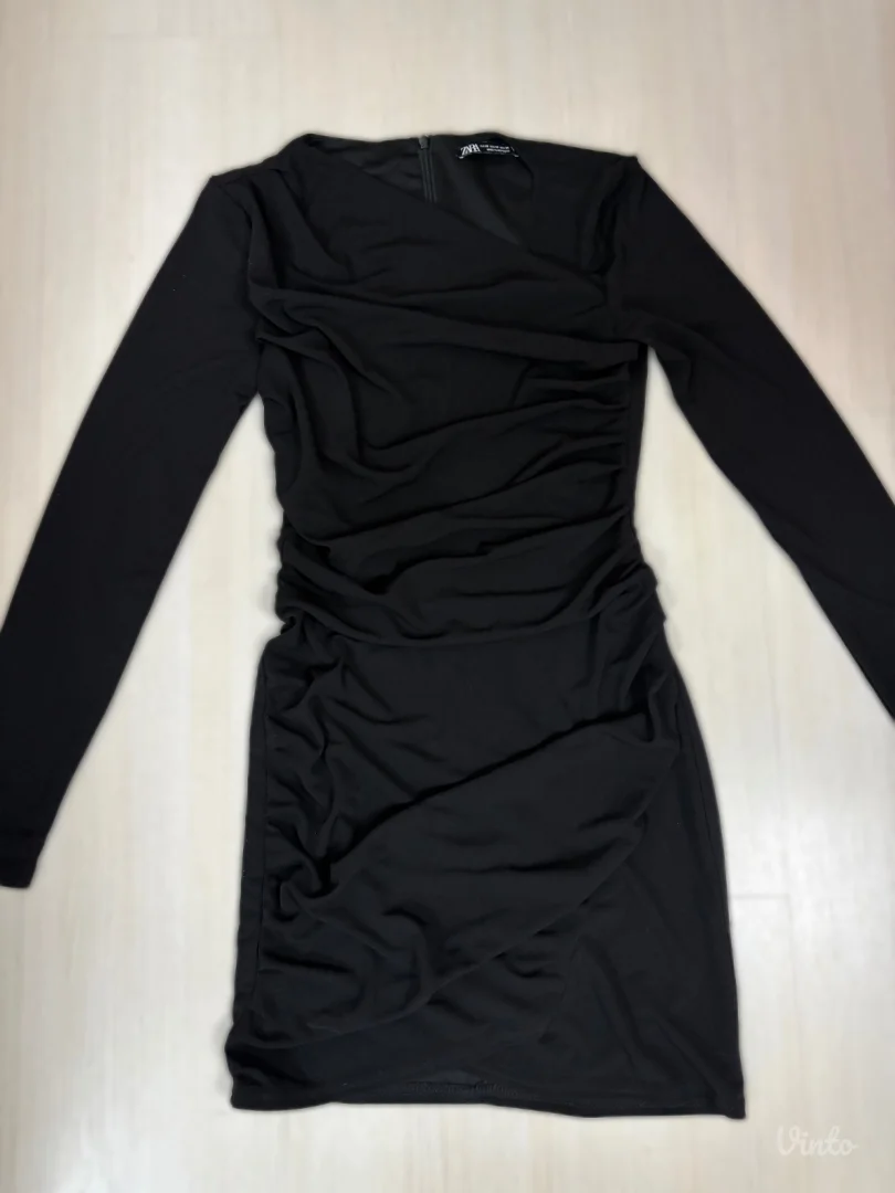 Zara drapirana mini haljina