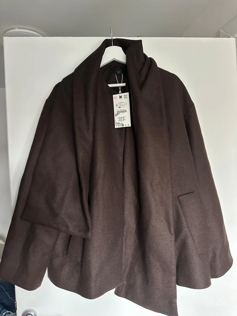 NOV ZARA KAPUT 50% vuna