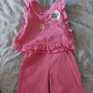 Komplet za bebe devojčice