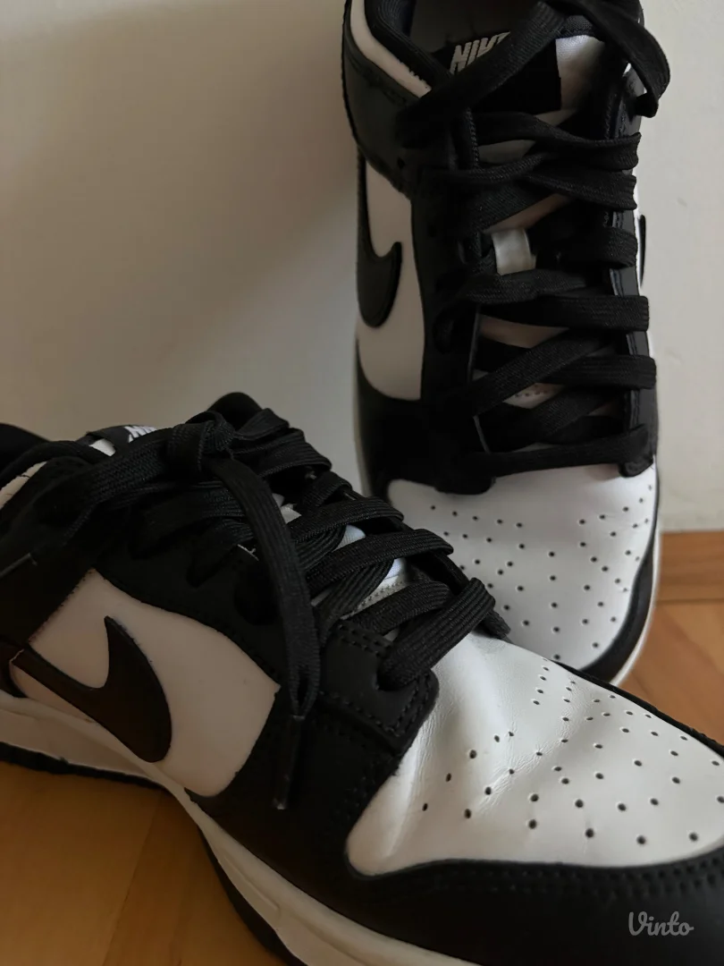 Nike Dunk Low “Panda” – br. 41 (original)