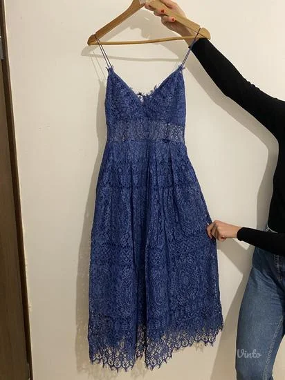 Asos svečana haljina