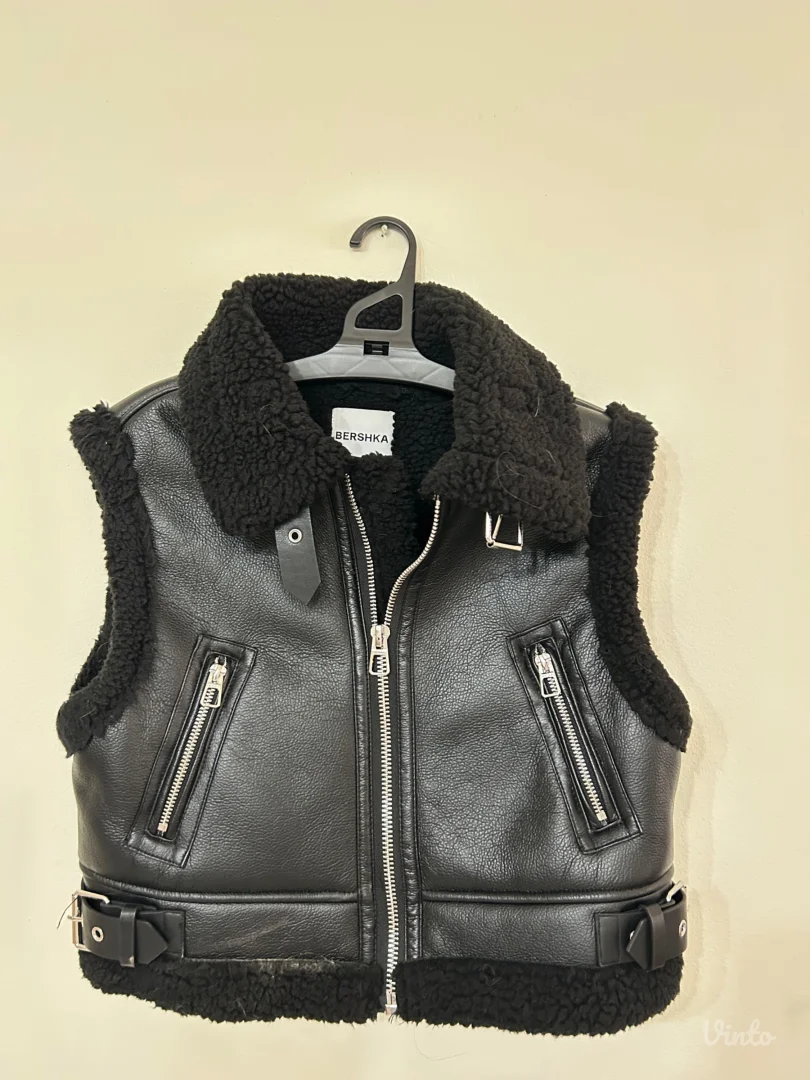 Zenski prsluk bershka