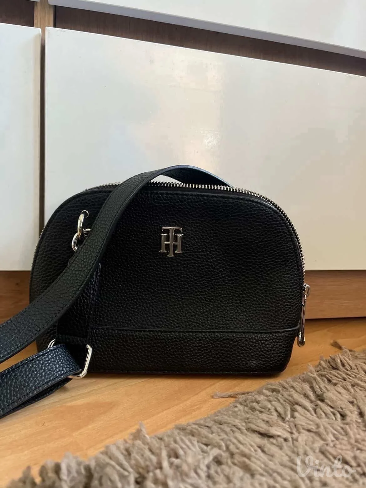 Tommy Hilfiger original kožna