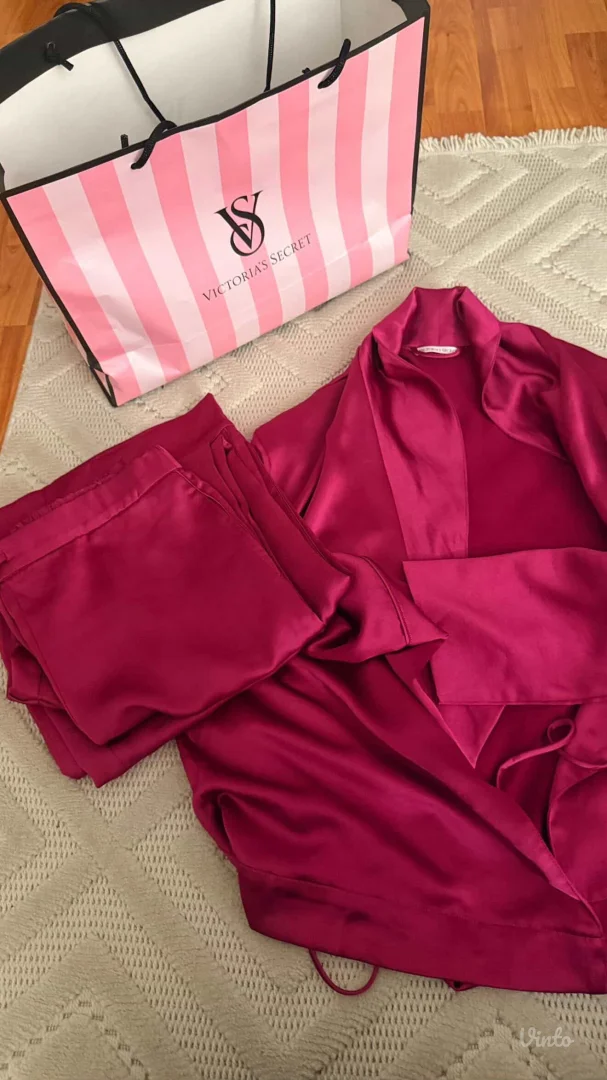 Victoria Secret komplet pidzama