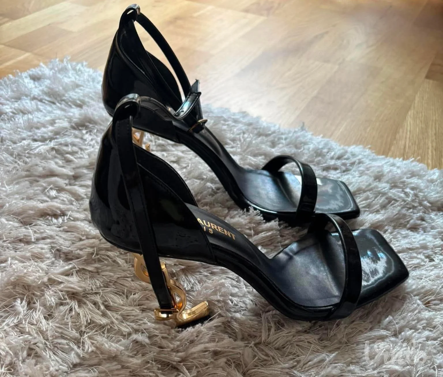 YSL stikle nove