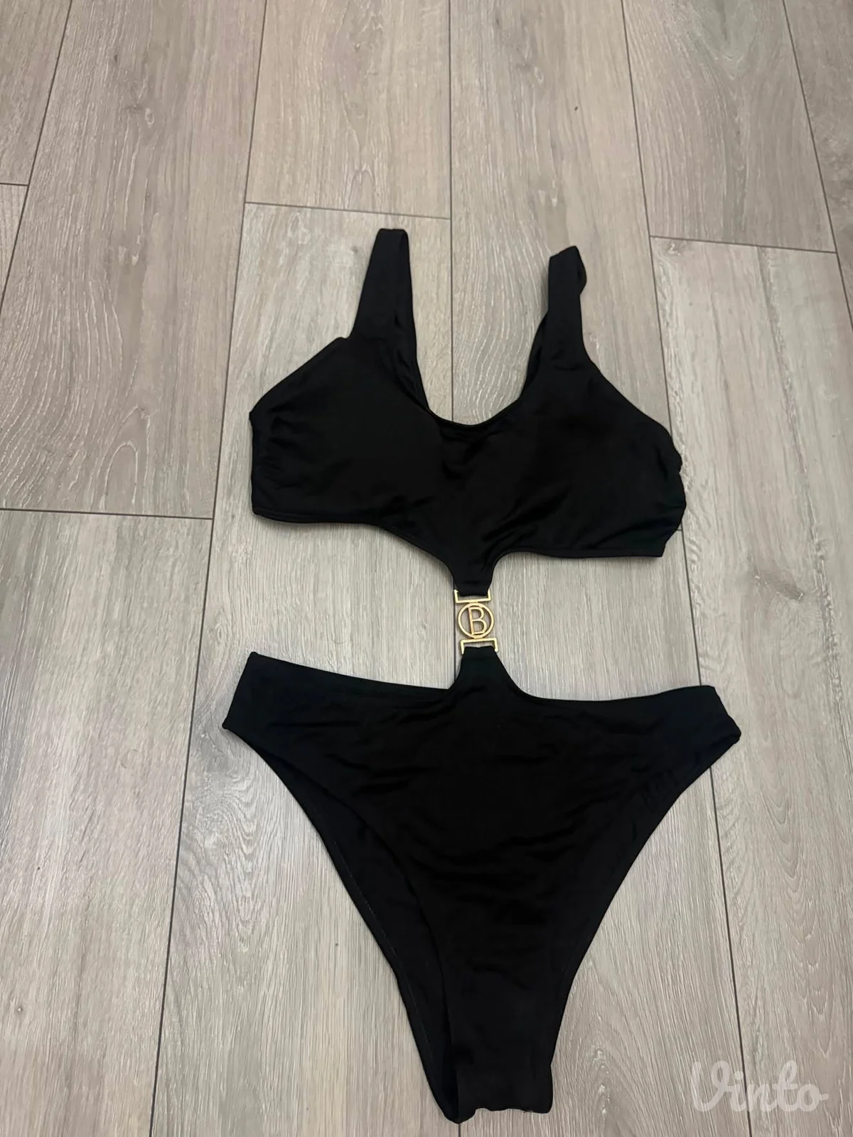 Yoa swimwear novo
