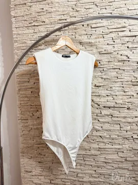 Zara body