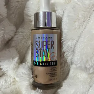 Maybelline super stay skin tint