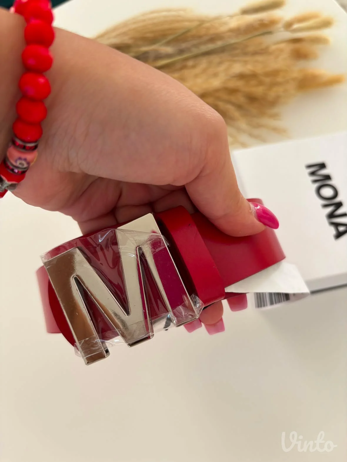 Mona kožni kaiš