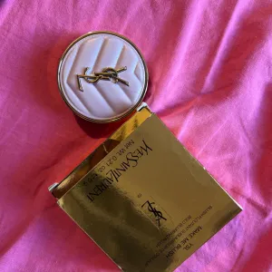 Ysl rumenilo