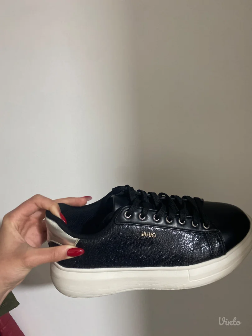 Liu jo zenske patike br 41