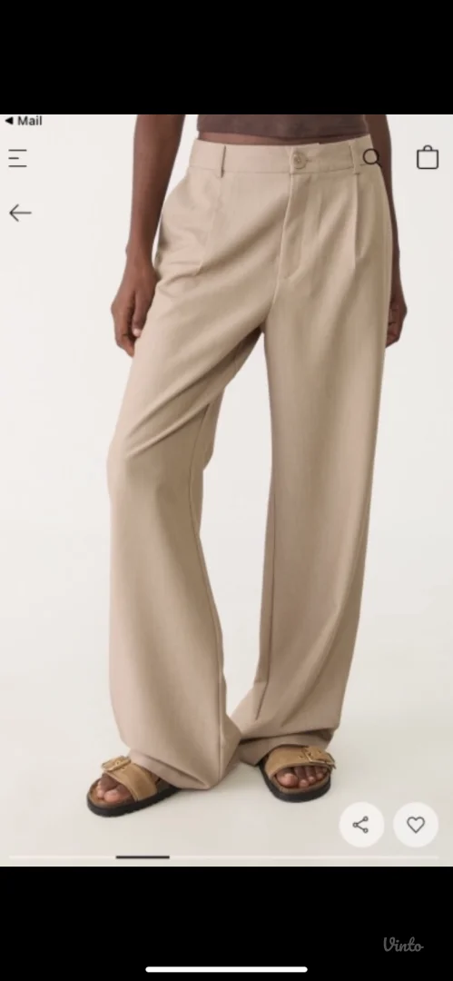 Viralne stradivarius pantalone