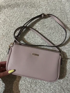 Guess torbica