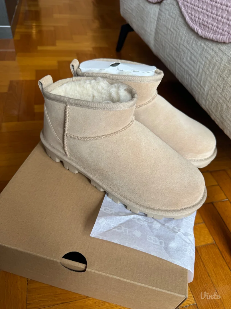 UGG čizme NOVO