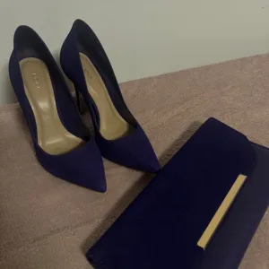 Aldo štikle i pismo torba