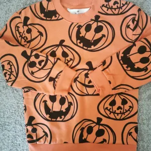 H&M duks NOVO, vel. 110/116