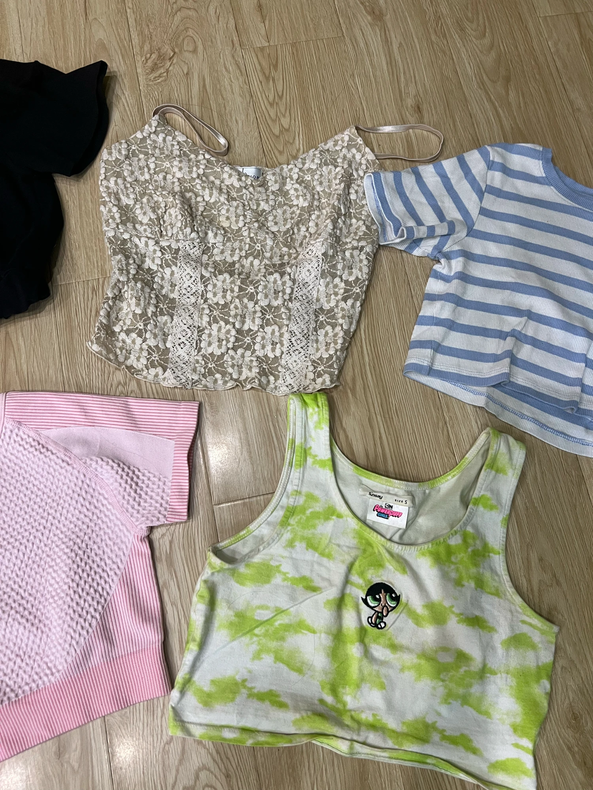 Majice i krop topovi XS-S veličina