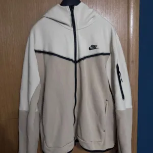 Tech Fleece original muski duks