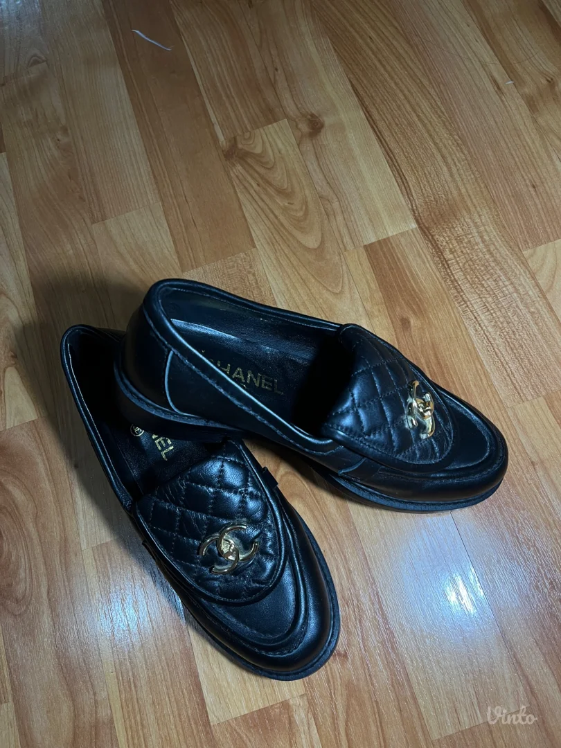 Chanel mokasine