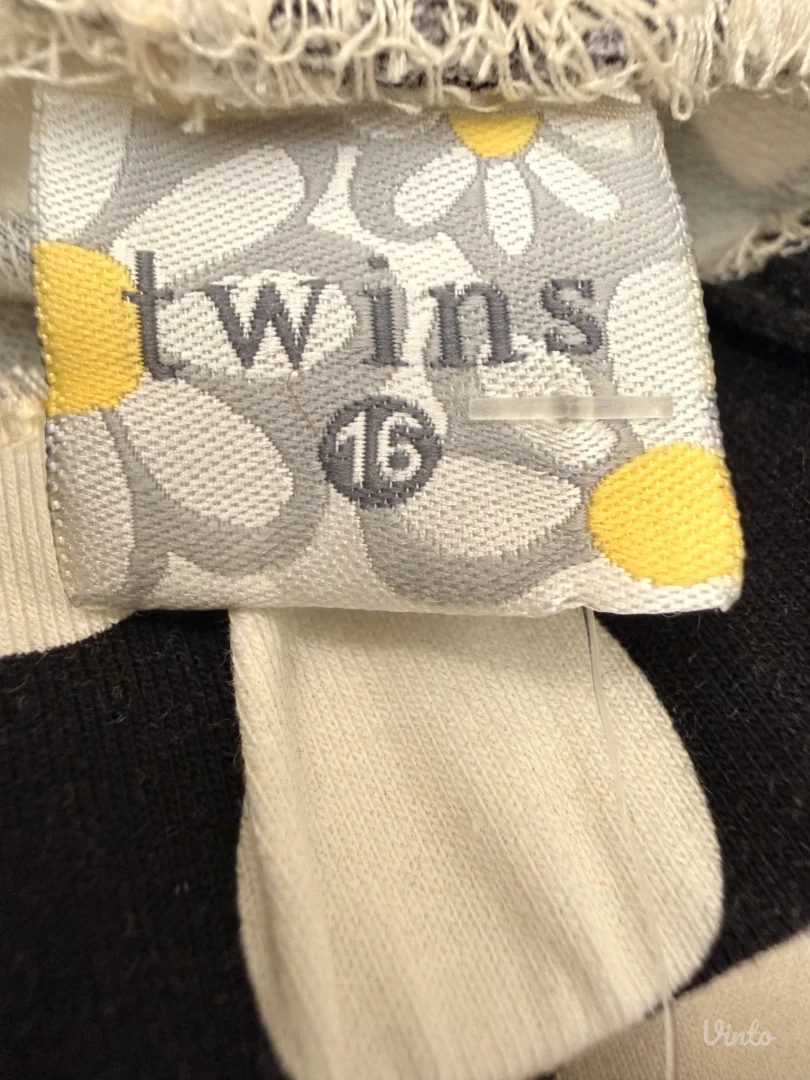 nove sa etiketom decije pantalone