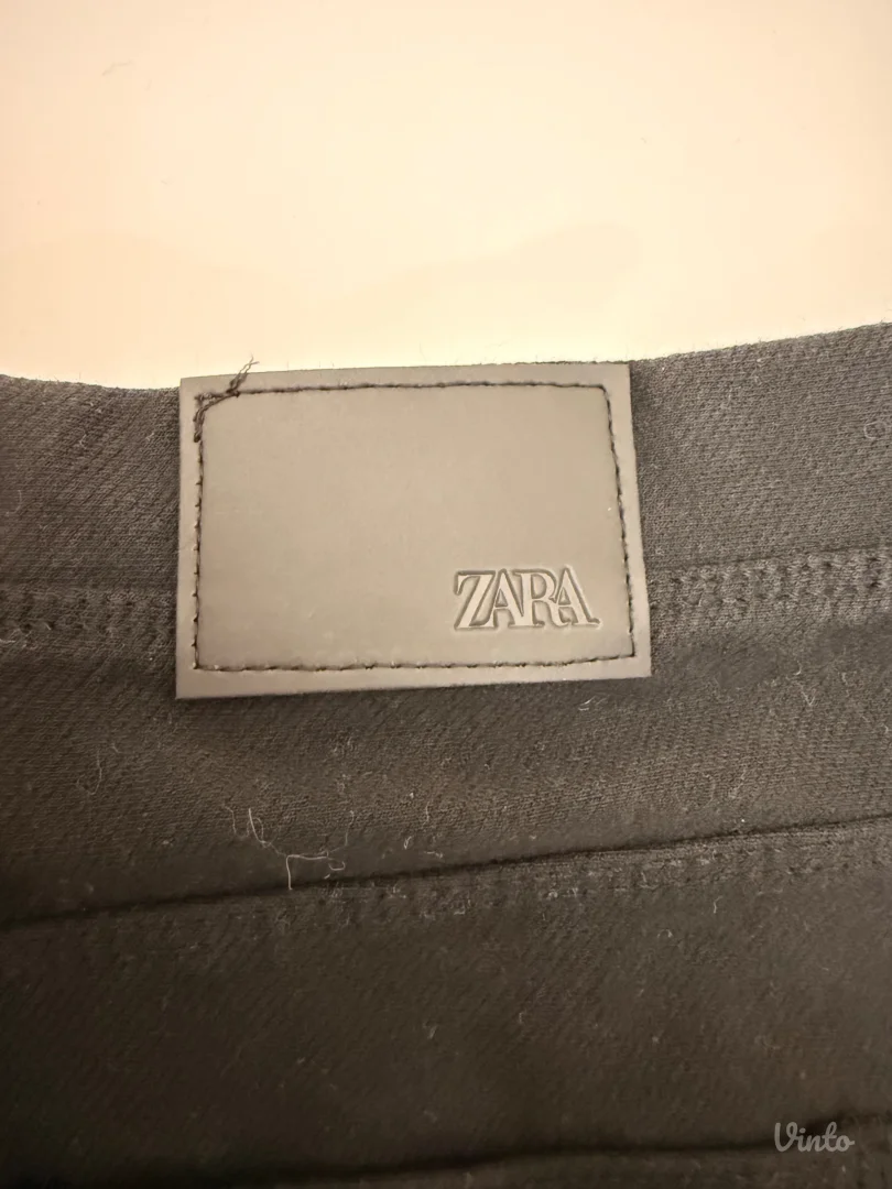 Zara-decije pantalone