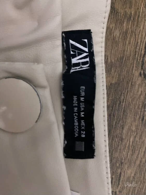 Zara pantalone