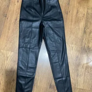 Zara pantalone