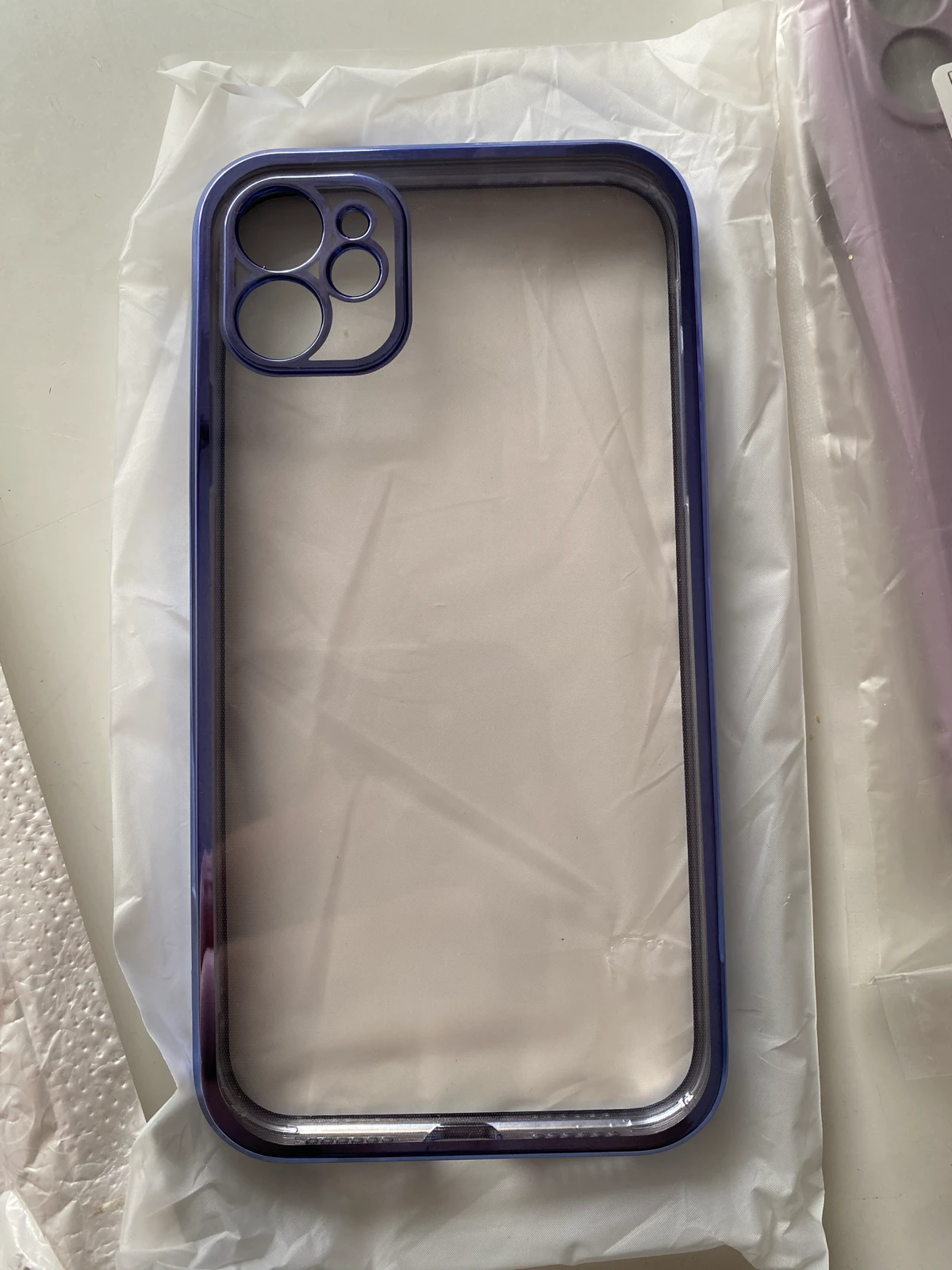Nove tri maske za iPhone 11 - SVE ZA 300 din