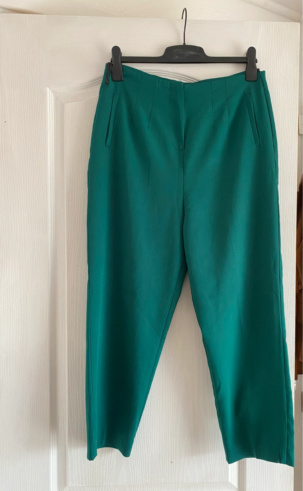 Elegantne pantalone