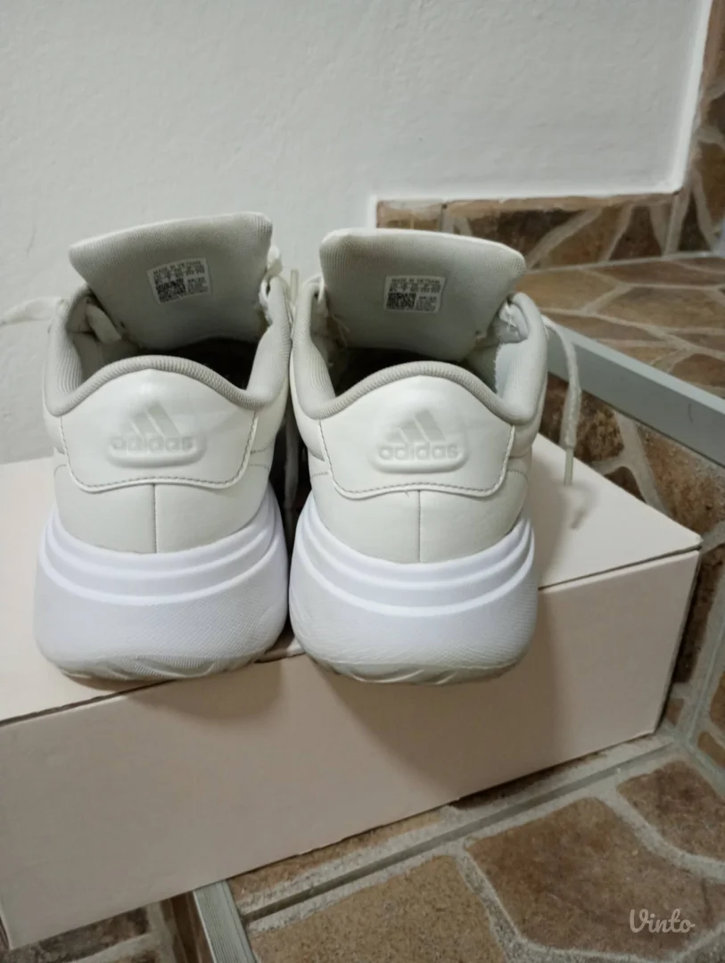 Adidas patike bele
