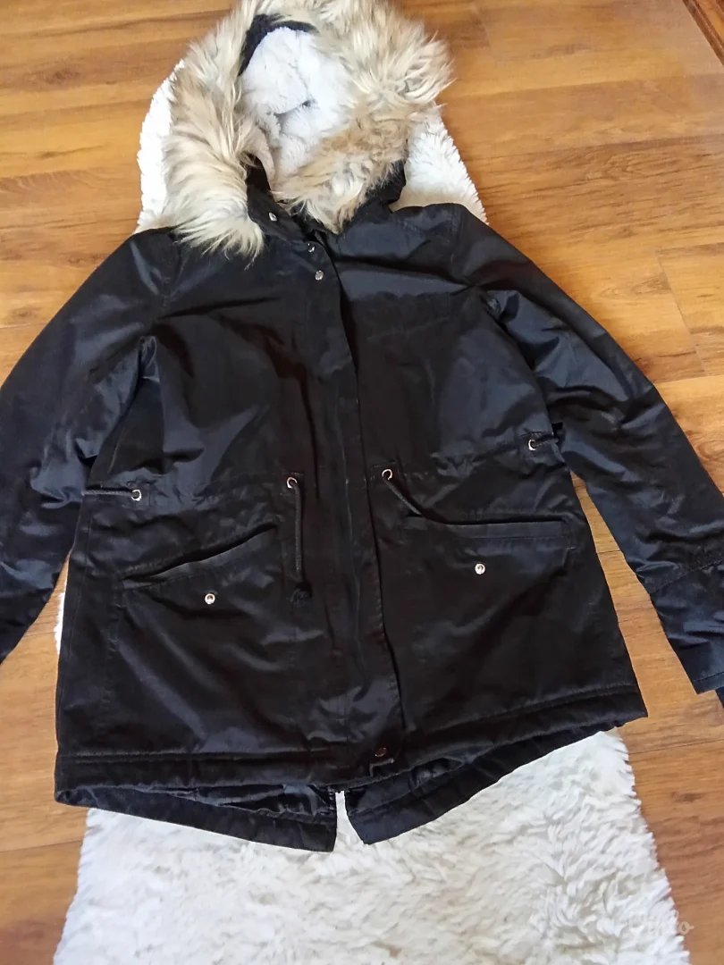 Ženska zimska jakna