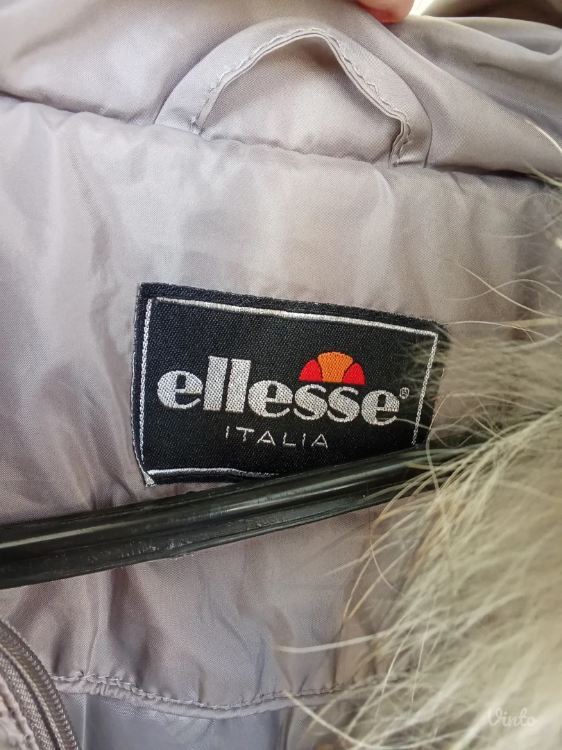 Ženska zimska jakna