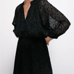 Zara - Crna mini haljina