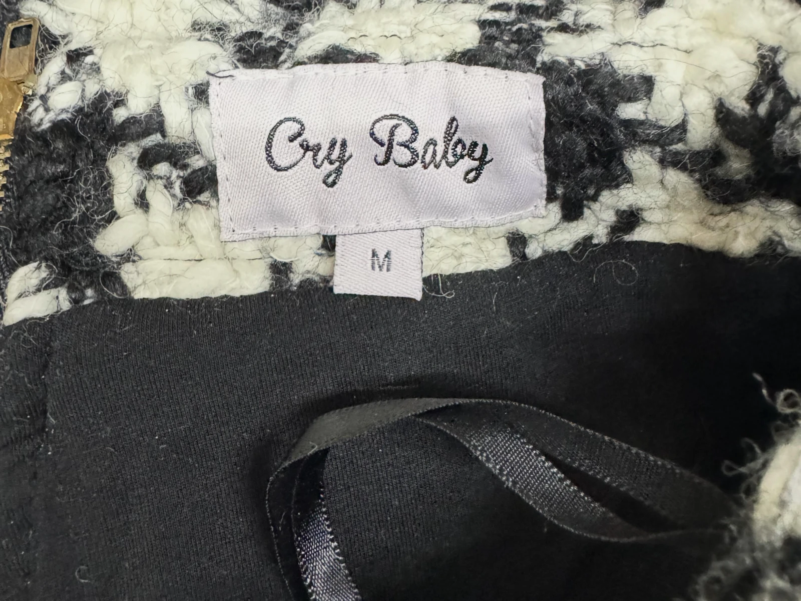 Crybaby suknja