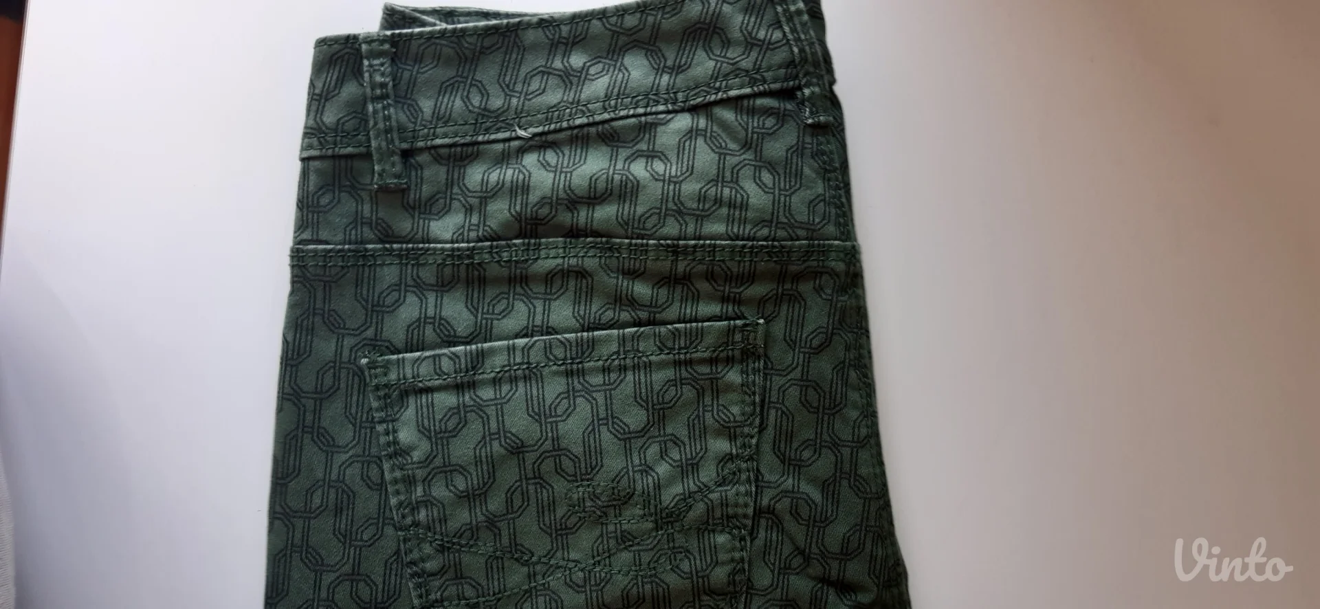 NOVO! Zelene pantalone