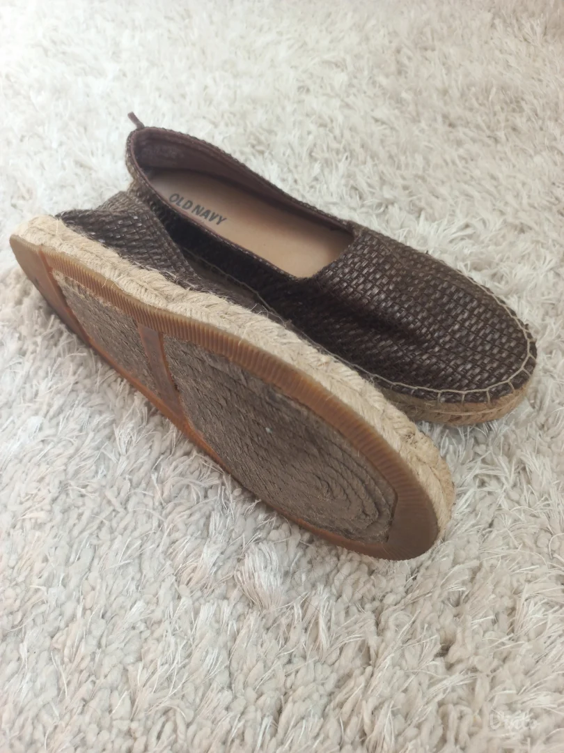 NOVO! Braon espadrile