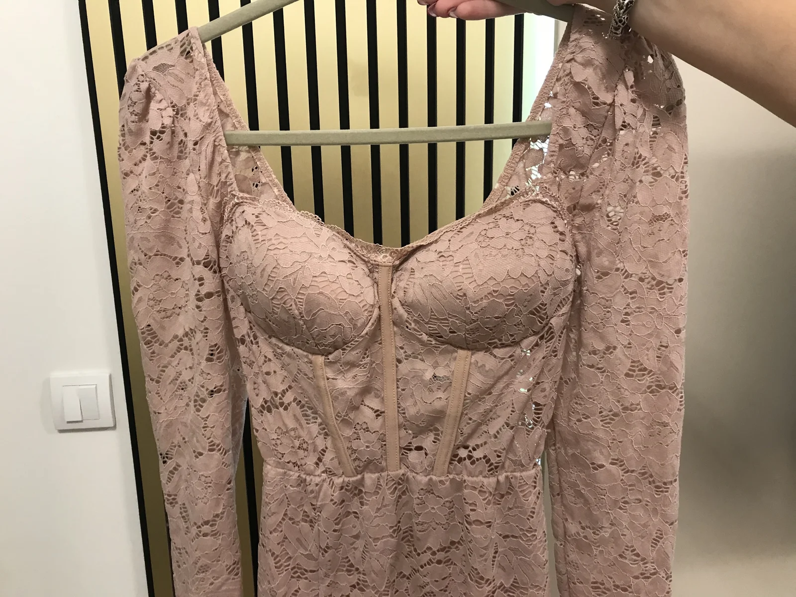 NOVA roze haljina, UNI