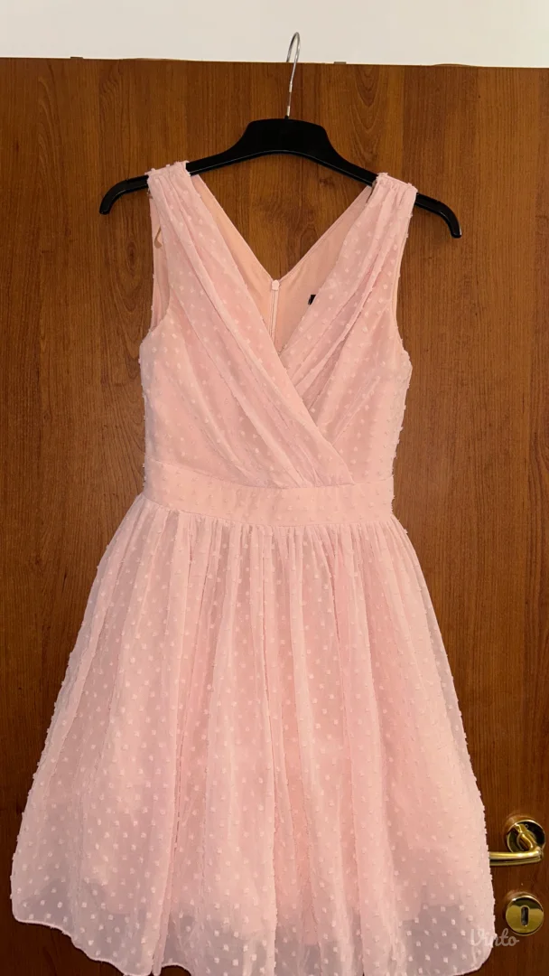 Bombastik svečana haljina