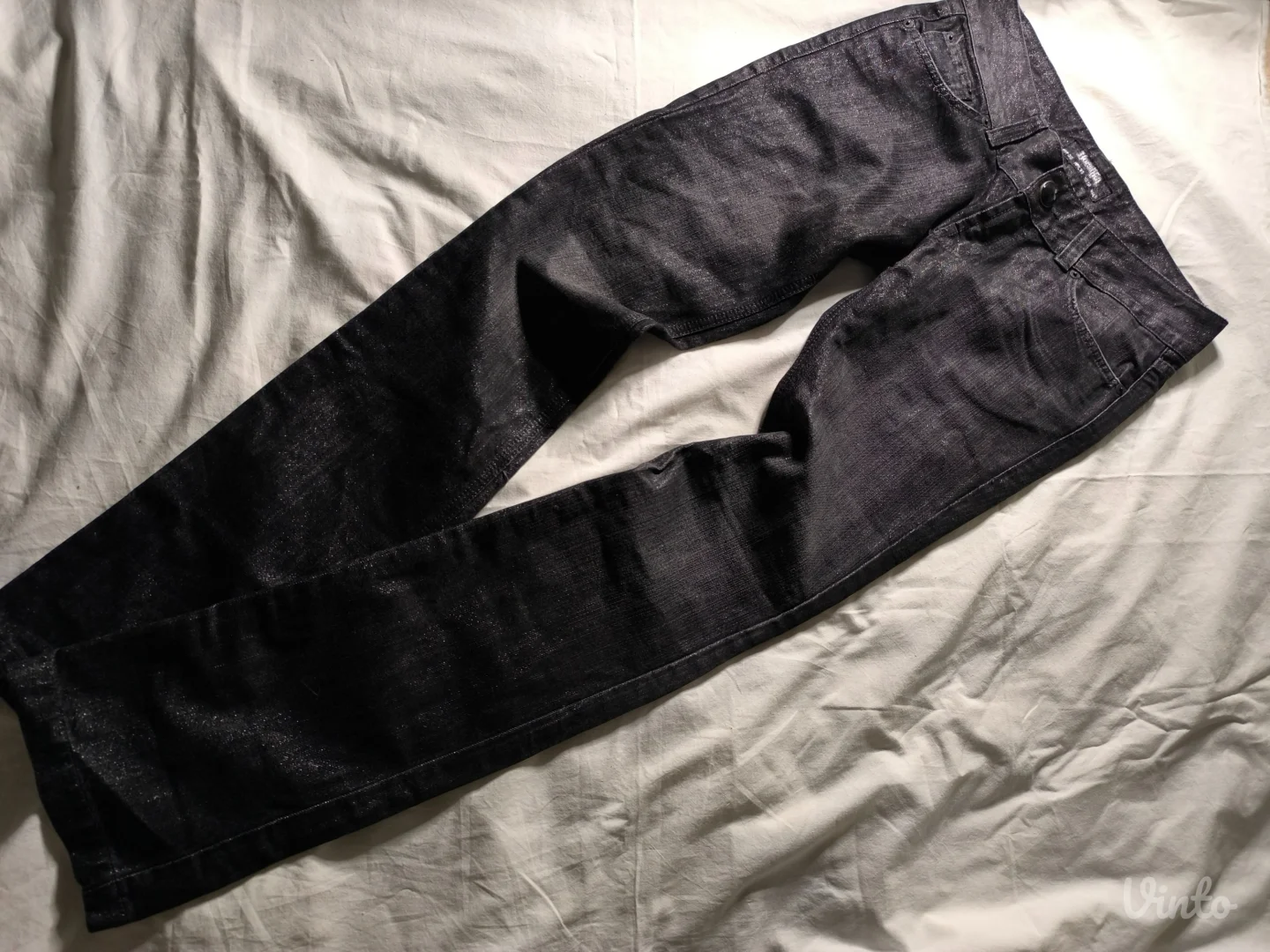 Bershka farmerke sa šljokicama (glitter)