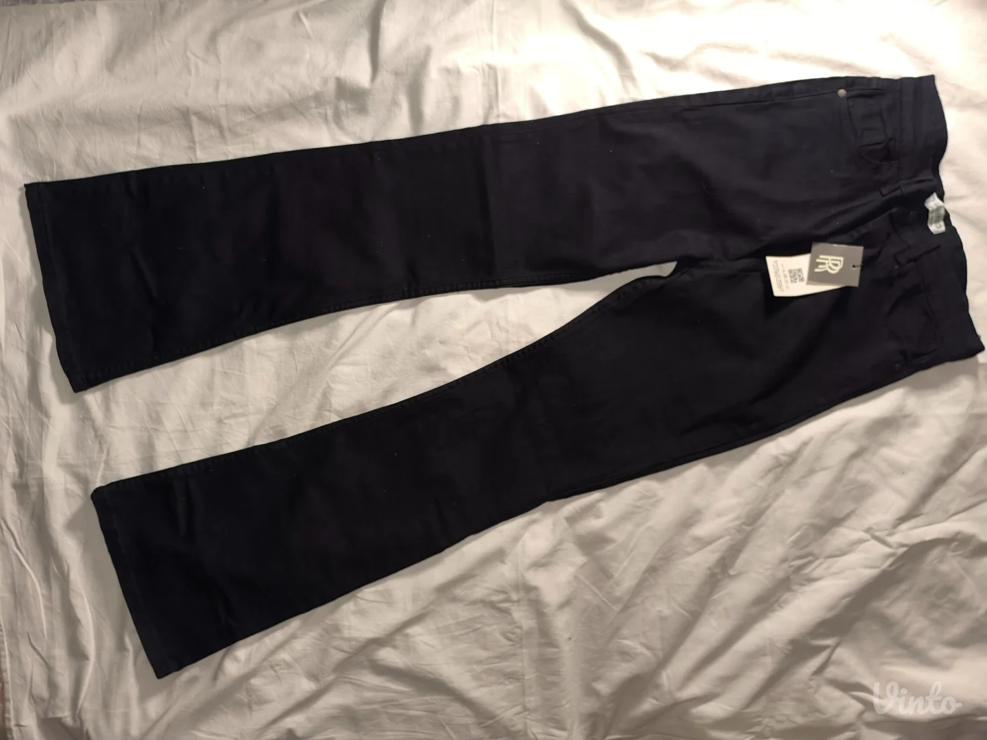 Nove zvoncare sa etiketom