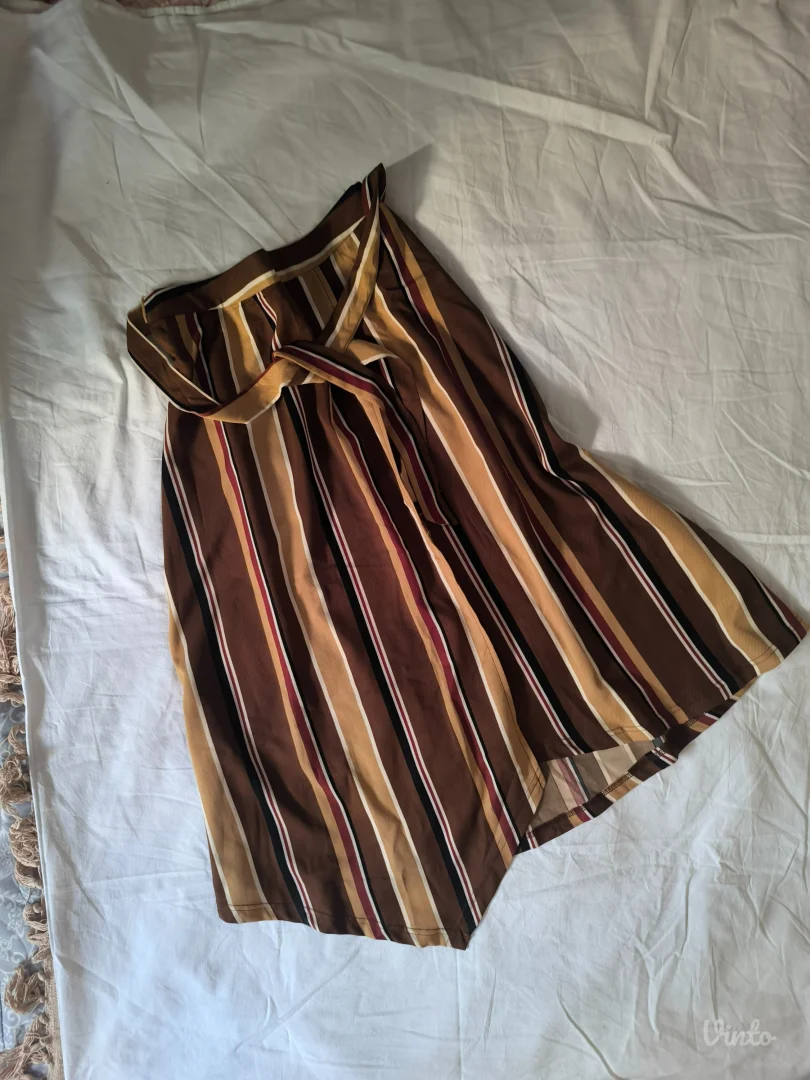 Asimetrična duga suknja