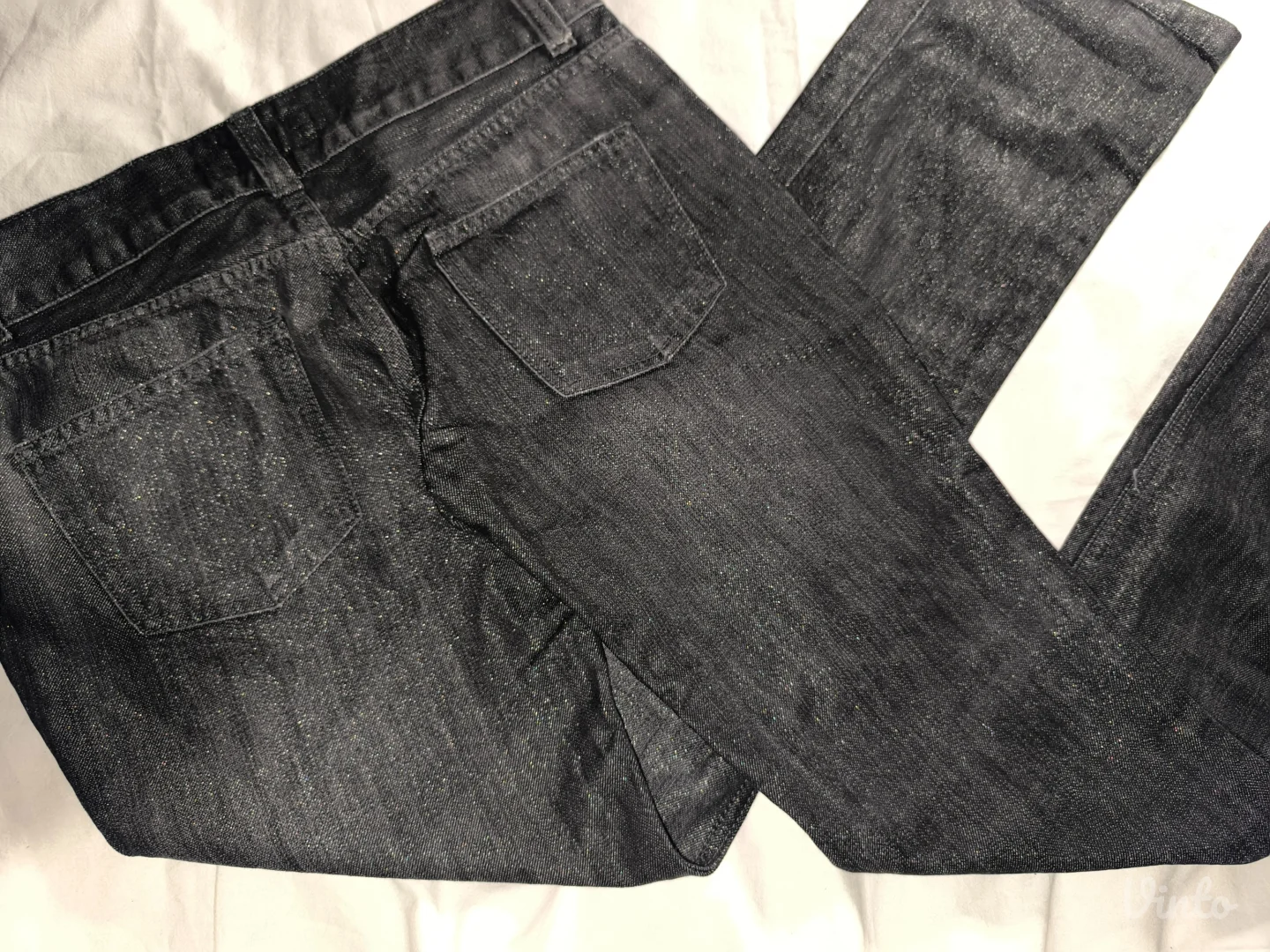 Bershka farmerke sa šljokicama (glitter)